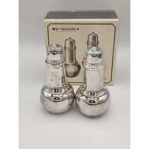 International Silver W.M. Rogers Silverplate Salt Pepper Shakers‎ Set